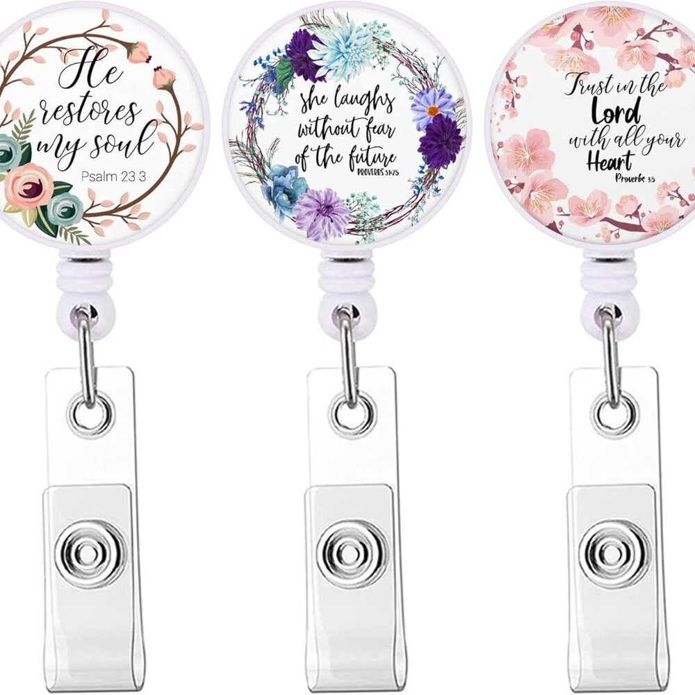 Retractable Badge Reel Cute Badge Holder with Alligator Clip Nurse Name Decorati